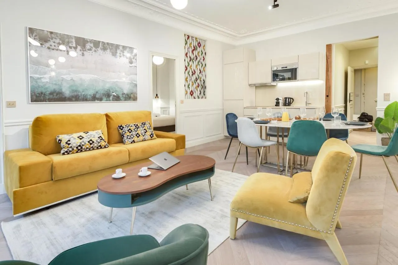 Stylish 2bd House In Central By Guestready דירה *